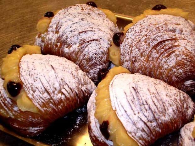 Sfogliatella