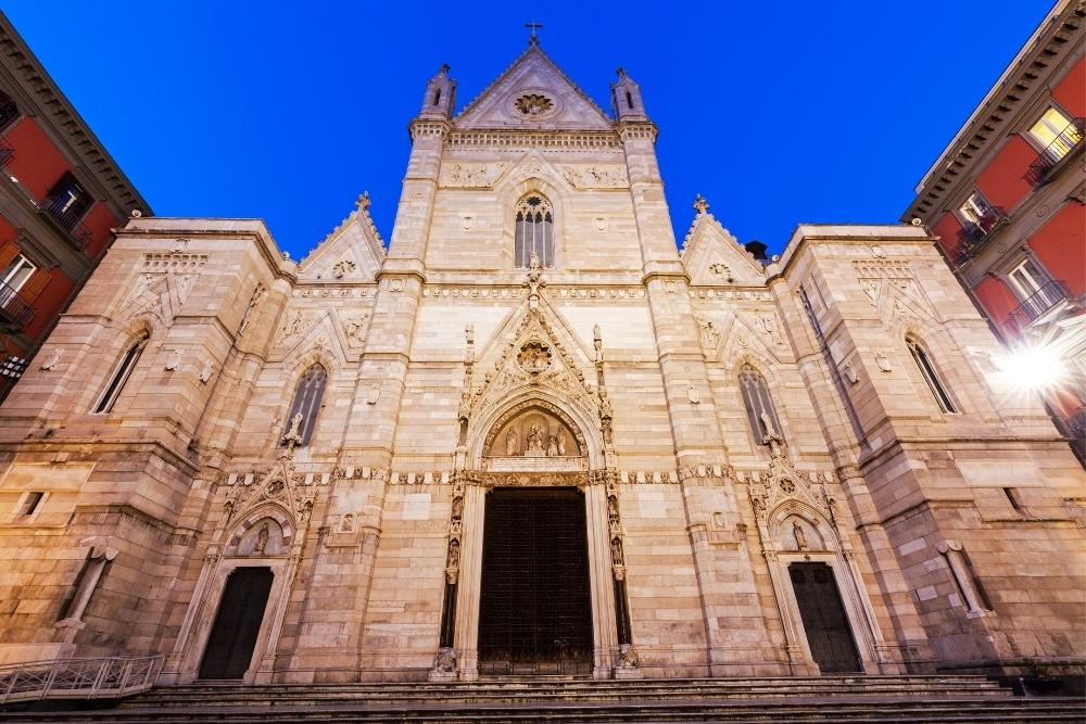 Catedrala din Napoli