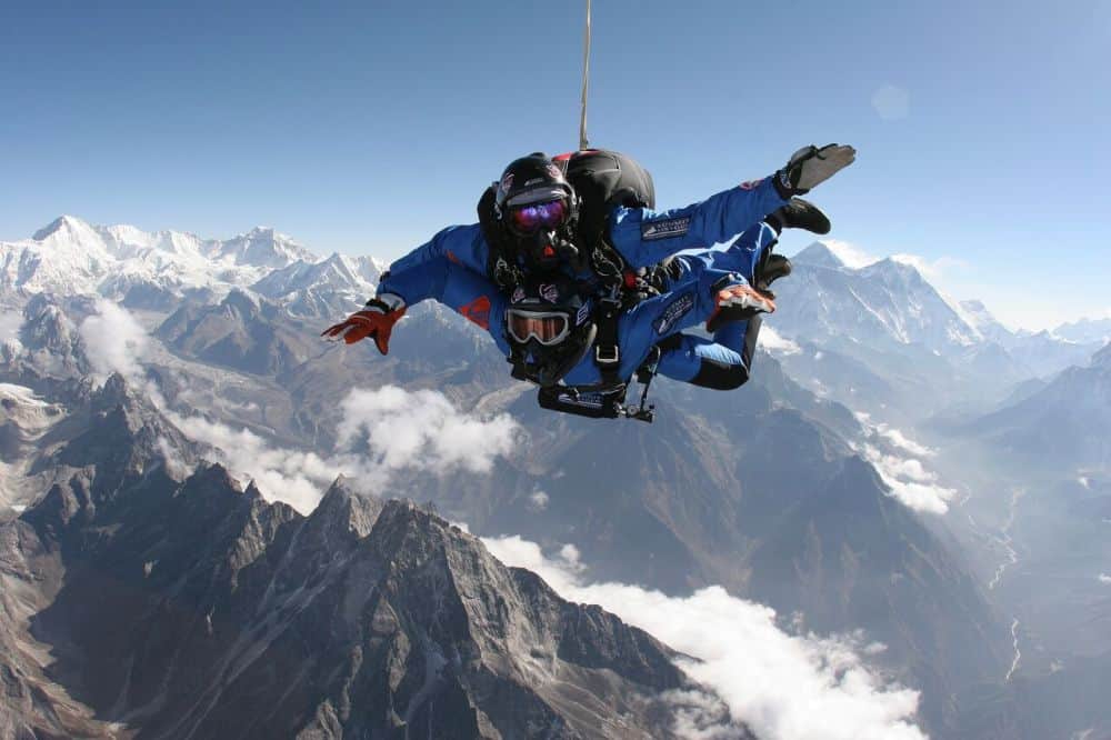 sky diving everest