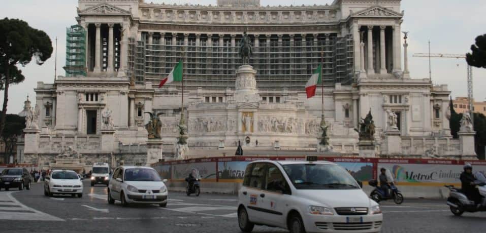 Repairman Mindful Picket Transportul in Roma: cum ajungi si cum te deplasezi in capitala Italiei (2)