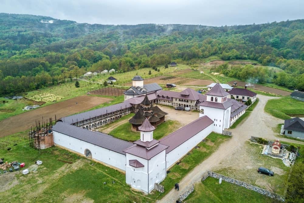 manastirea nera