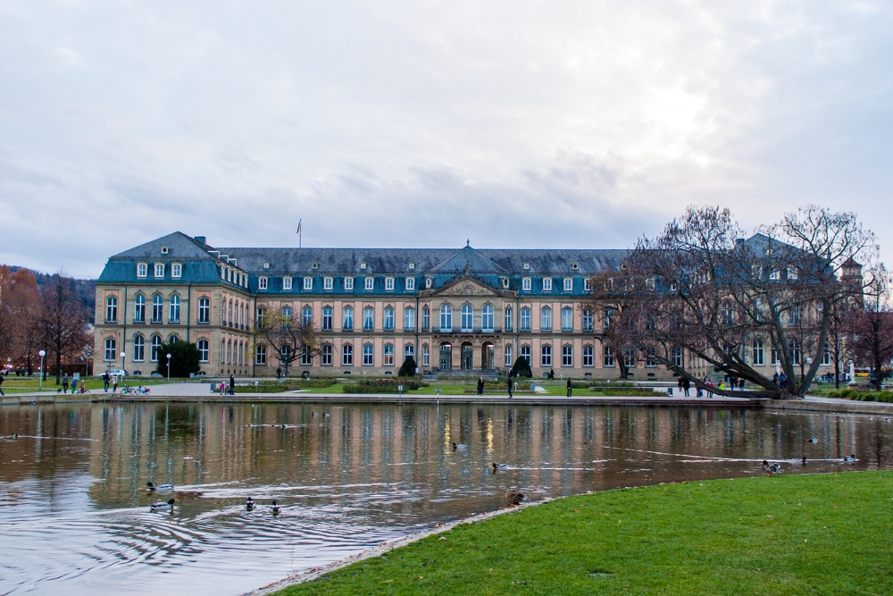 Palatul Nou Stuttgart