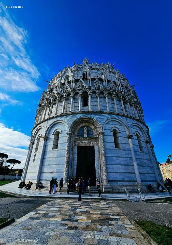 Baptisteriul din Pisa